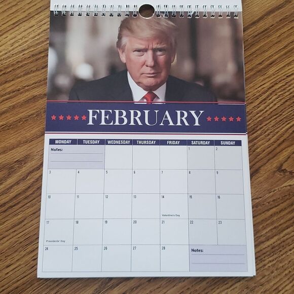 💥💥CLEARANCE!!💥💥Donald Trump "Making America Great Again" 2025 Wall Calendar - Picture 3 of 14